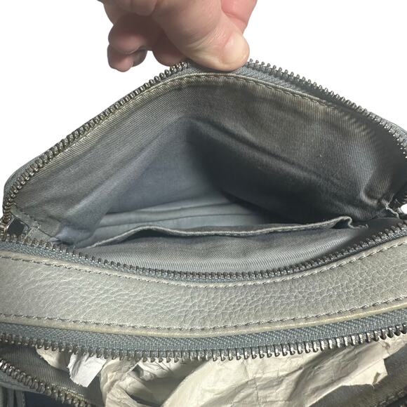 Fossil Small Pebbled Leather Crossbody Bag - Light Gray - Picture 8 of 12